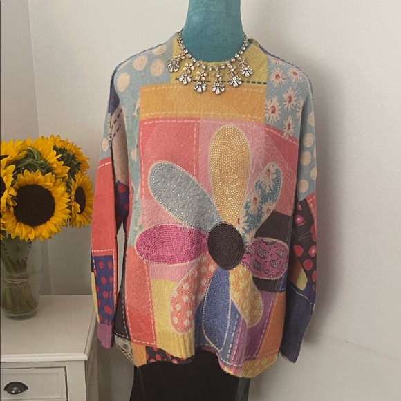 Colorful Flower Sweater - Picture 1 of 10